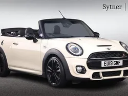 White Used 2019 Mini Cooper S Sport Hatchback | £17,500 (A bit pricey)