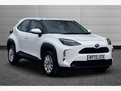 White Used 2023 Toyota Yaris Cross SUV | £20,895 (Good price)