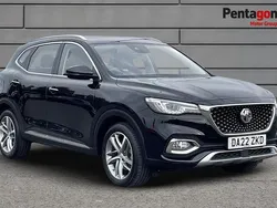 Black Used 2022 MG HS Exclusive SUV | £14,990 (Fair price)