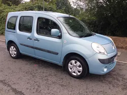 Blue Used 2010 Renault Kangoo Expression MPV | £3,990 (Fair price)