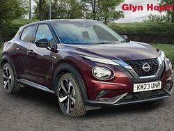 Red Used 2023 Nissan Juke Tekna SUV | £16,905 (Fair price)