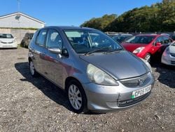 Silver Used 2005 Honda Jazz SE Hatchback | £1,750 (Good price)