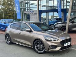 Diffused silver Used 2019 Ford Focus ST-Line Hatchback | £10,702 (Fair price)