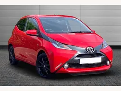 Red Used 2018 Toyota Aygo x-style Hatchback | £7,995 (Fair price)