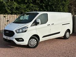 White Used 2019 Ford Transit Custom Trend Van | £11,994 (Fair price)