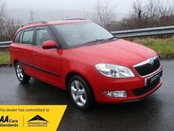 Red Used 2010 Skoda Fabia SE Hatchback | £2,699 (Fair price)