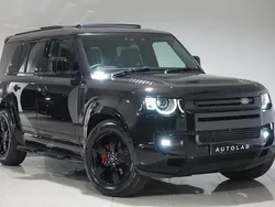 Black Used 2023 Land Rover Defender HSE SUV | £67,875 (Expensive)