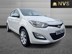 White Used 2012 Hyundai i20 Active Hatchback | £2,495 (Good price)