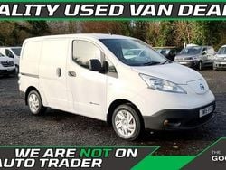 White Used 2015 Nissan e-NV200 Acenta MPV | £5,999 (Fair price)