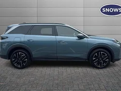 Blue Used 2024 Peugeot 5008 Allure MPV | £29,908 (A bit pricey)