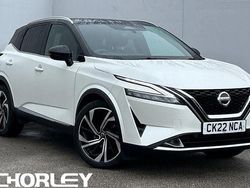 White Used 2022 Nissan Qashqai Tekna+ SUV | £24,580