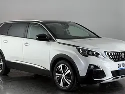 White Used 2020 Peugeot 5008 Allure MPV | £17,700 (Good price)