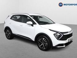 White Used 2024 Kia Sportage SUV | £24,699 (Good price)