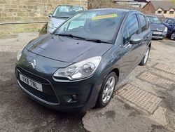 Green Used 2011 Citroën C3 Exclusive Hatchback | £2,695 (A bit pricey)