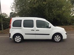 White Used 2011 Renault Kangoo Expression MPV | £6,000 (Expensive)
