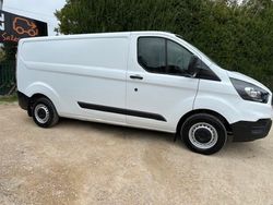 White Used 2022 Ford Transit Custom Van | £12,450 (Super price)