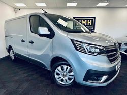 Grey Used 2023 Renault Trafic Van | £20,500 (Good price)