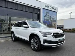 Moon white metallic Used 2023 Skoda Kodiaq SE L Executive SUV | £26,995 (Fair price)