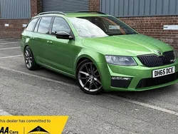Green Used 2016 Skoda Octavia vRS Estate | £7,495 (Fair price)