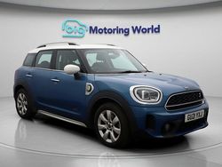 Used 2021 Mini Cooper Countryman Classic SUV | £16,500 (Fair price)