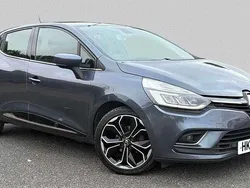 Grey Used 2018 Renault Clio IV Signature Hatchback | £6,440 (Fair price)
