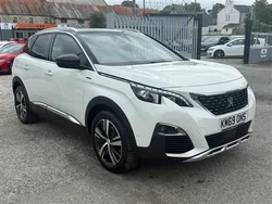 Pearlescent white Used 2019 Peugeot 3008 GT-line SUV | £14,499 (Fair price)