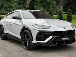 Black Used 2019 Lamborghini Urus SUV | £150,000 (Fair price)