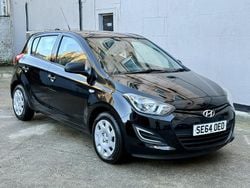 Black Used 2015 Hyundai i20 Classic Hatchback | £4,995 (Fair price)
