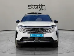 White Used 2024 Peugeot e-3008 GT SUV | £26,950