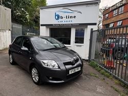 Grey Used 2008 Toyota Auris | £4,300 (Fair price)