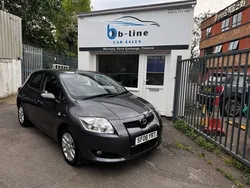 Grey Used 2008 Toyota Auris | £4,300 (Fair price)