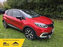 Red Used 2018 Renault Captur Signature SUV | £5,750 (Fair price)