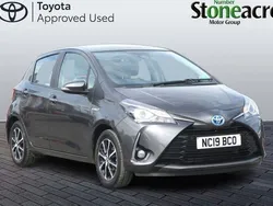 Grey Used 2019 Toyota Yaris Hybrid Hatchback | £14,000 (Fair price)