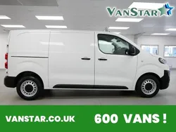 White Used 2021 Peugeot Expert Van | £13,689 (A bit pricey)