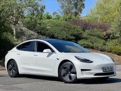 White Used 2020 Tesla Model 3 Standard Range Sedan | £13,995 (Good price)