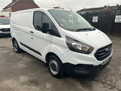 White Used 2018 Ford Transit Custom Van | £9,995 (Good price)