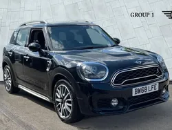 Black Used 2018 Mini Cooper S Countryman Sport SUV | £17,395 (Fair price)