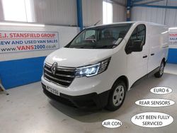 White Used 2022 Renault Trafic Business Van | £13,950 (Good price)