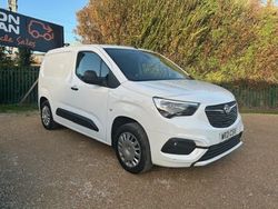White Used 2021 Vauxhall Combo Sportive Van | £8,950 (Good price)