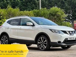 White Used 2016 Nissan Qashqai S SUV | £7,790 (Fair price)