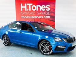 Blue Used 2017 Skoda Octavia vRS Hatchback | £14,695 (Fair price)
