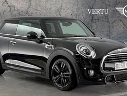 Used 2021 Mini Cooper Hatch Hatchback | £16,032 (Fair price)