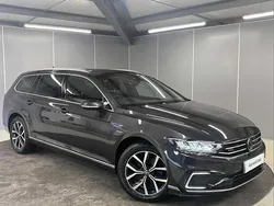 Grey Used 2022 VW Passat GTE Estate | £19,995 (Fair price)