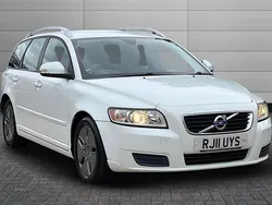 White Used 2011 Volvo V50 Estate | £4,340 (Fair price)