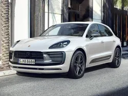 Carrara white metallic Used 2023 Porsche Macan SUV | £59,990 (Expensive)