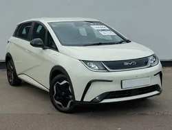 White New 2024 BYD Dolphin Active Hatchback | £23,995 (Good price)