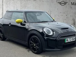 Midnight black ii Used 2022 Mini Cooper S Level 2 Hatchback | £16,390 (Fair price)