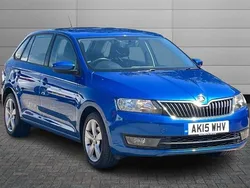 Blue Used 2015 Skoda Rapid SE Hatchback | £6,790 (Fair price)