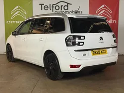 White Used 2018 Citroën C4 SpaceTourer Flair MPV | £13,995 (Fair price)