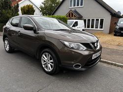 Bronze Used 2017 Nissan Qashqai Acenta SUV | £8,495 (Super price)